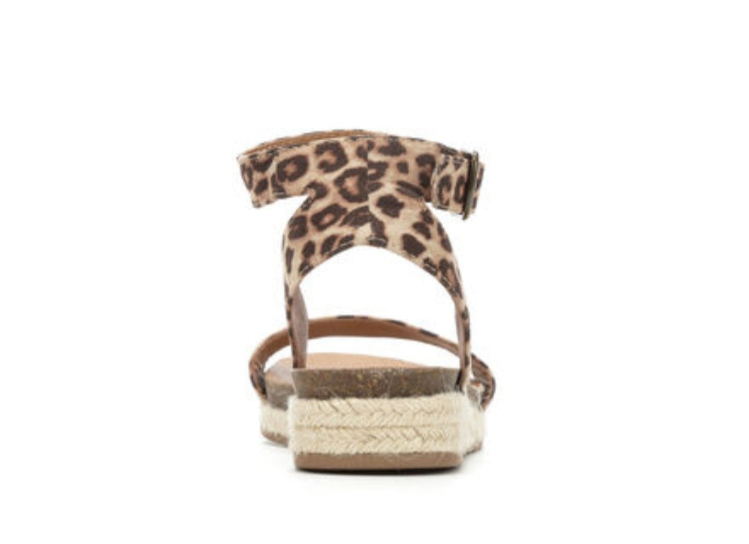 Cheetah Print Sandals..HELLO SUMMER